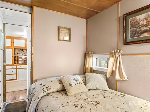 Bedroom - 497 Micki Rd, Cascade, ID 83611 photo 2 of 2