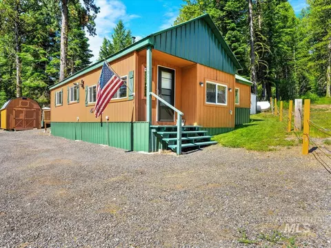 Exterior - 497 Micki Rd, Cascade, ID 83611 photo 7 of 8