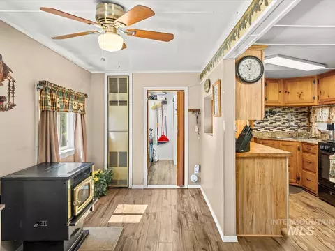 Entry Way - 497 Micki Rd, Cascade, ID 83611 photo 1 of 1