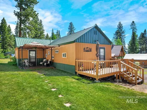 Exterior - 497 Micki Rd, Cascade, ID 83611 photo 2 of 8