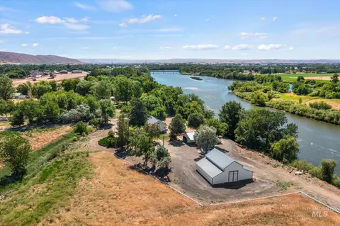 1199 County Rd 70, Weiser, ID 83672