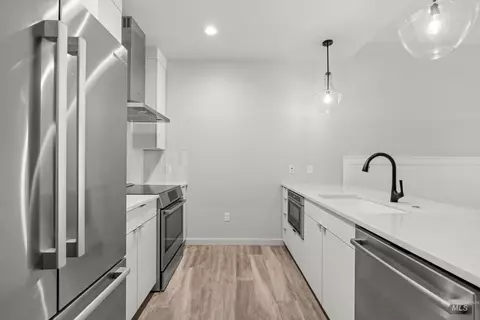 Kitchen - 3850 E Haystack St #108, Boise, ID 83716 photo 1 of 2