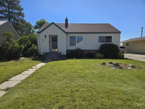 78 NW 5th St, Ontario, OR 97914
