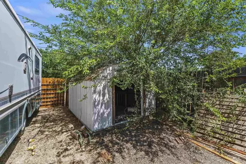 Exterior - 630 E Court St, Weiser, ID 83672 photo 16 of 18