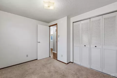 Bedroom - 630 E Court St, Weiser, ID 83672 photo 2 of 5
