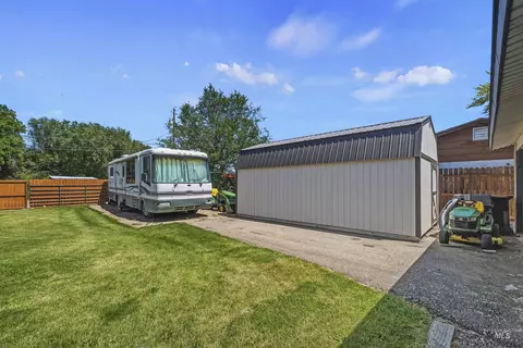 Exterior - 630 E Court St, Weiser, ID 83672 photo 14 of 18