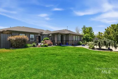 Exterior - 12583 W Deep Canyon Dr, Star, ID 83669 photo 3 of 15
