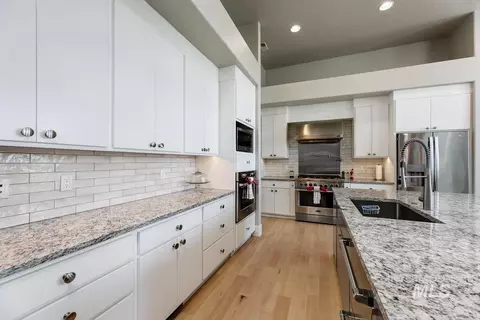 Kitchen - 12583 W Deep Canyon Dr, Star, ID 83669 photo 6 of 6