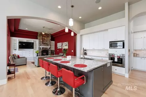 Kitchen - 12583 W Deep Canyon Dr, Star, ID 83669 photo 4 of 6