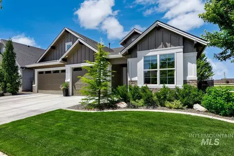 5853 S Palatino Way, Meridian, ID 83642