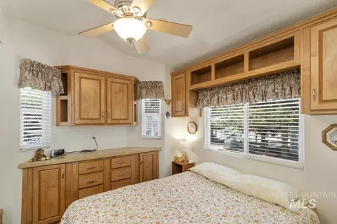Bedroom - 14 P St, Cascade, ID 83611 photo 1 of 1
