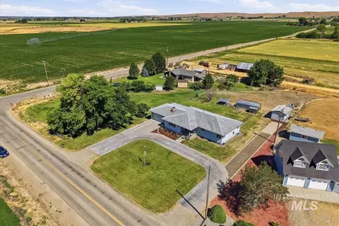 6850 W Black Canyon Hwy, Emmett, ID 83617