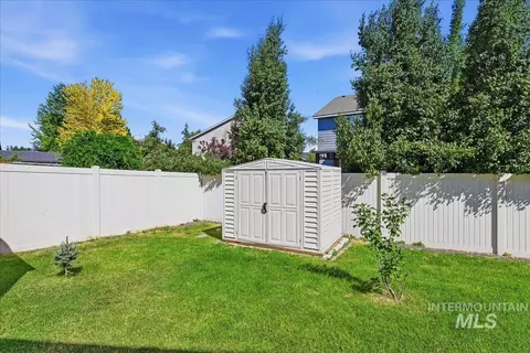 Exterior - 2211 Moon Shadow Dr, Caldwell, ID 83607 photo 9 of 10