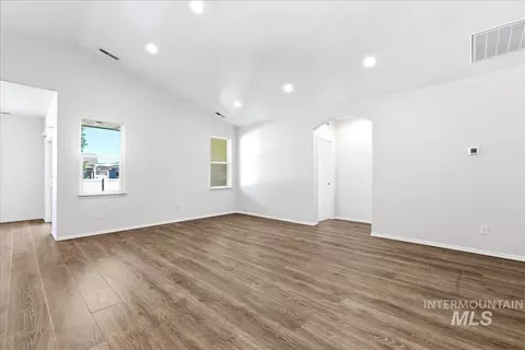 Living - 2211 Moon Shadow Dr, Caldwell, ID 83607 photo 1 of 1