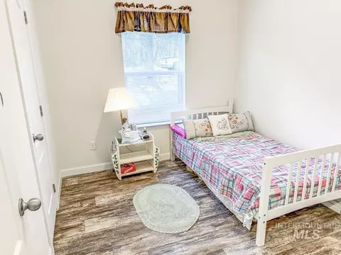 Bedroom - 22 Miners Ct, Cascade, ID 83611 photo 1 of 2
