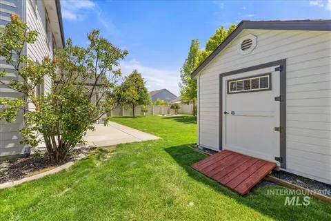 Exterior - 4147 W Cardon St, Eagle, ID 83616 photo 6 of 12