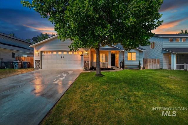 5222 Weston Ave, Caldwell, ID 83607