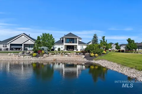 1338 N Sarajevo Ave, Eagle, ID 83616