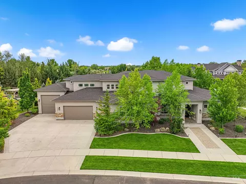 1521 W Windbreaker, Eagle, ID 83616