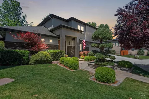 5835 N Red Hills Pl, Meridian, ID 83646