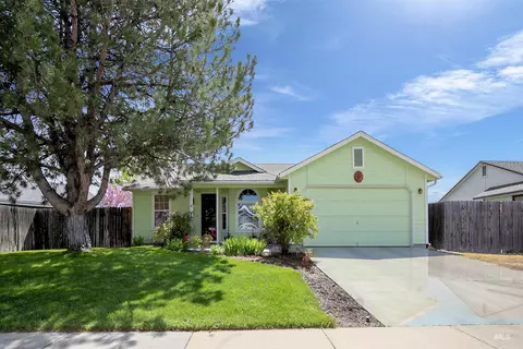 1707 Silver Loop, Nampa, ID 83686