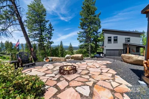35 San Ignacio Way, Cascade, ID 83611 photo 2