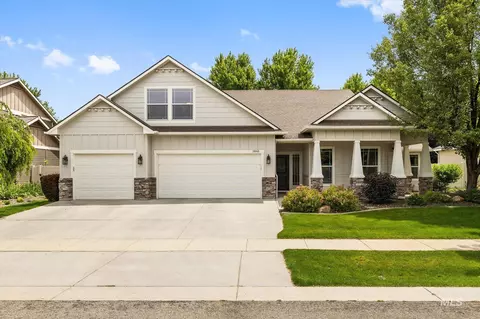 3846 S Montague, Meridian, ID 83642
