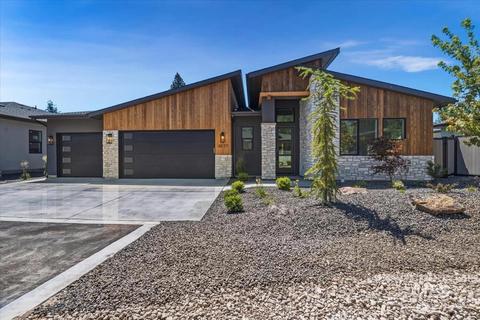 4637 N Collister Dr, Boise, ID 83703