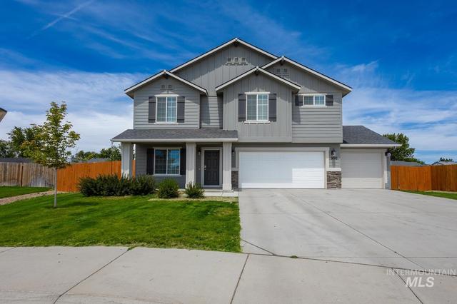 930 SW Accipiter Pl, Mountain Home, ID 83647