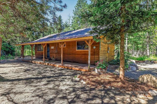 918 Flynn Ln, Mccall, ID 83638