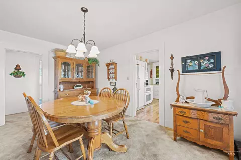 Dining - 25565 Simplot Blvd, Wilder, ID 83676 photo 1 of 3