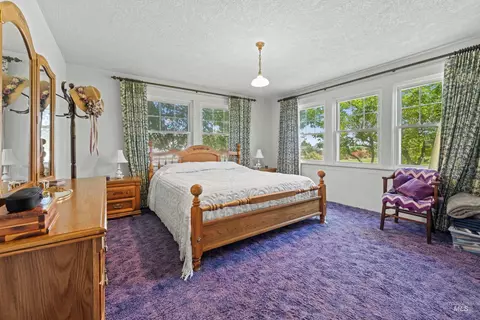 Bedroom - 25565 Simplot Blvd, Wilder, ID 83676 photo 2 of 3
