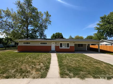312 Crescent Dr, Caldwell, ID 83605