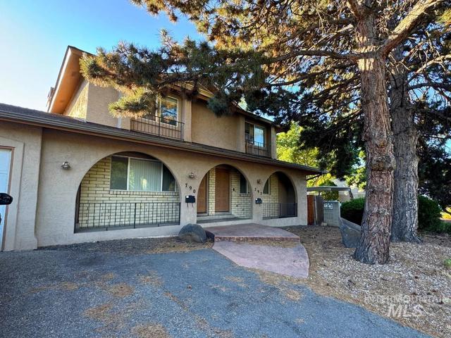 790-792 S Curtis Rd, Boise, ID 83705