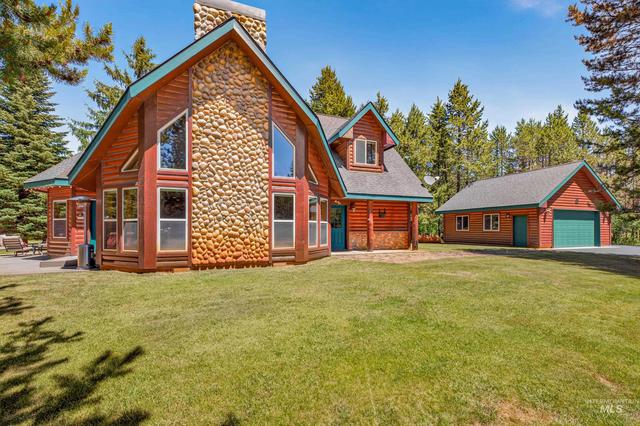 172 Lodgepole Ln, Donnelly, ID 83615