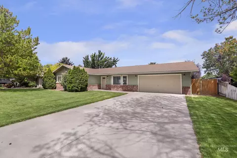 Exterior - 2557 9th Ave E, Twin Falls, ID 83301 photo 2 of 3