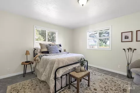 Bedroom - 2557 9th Ave E, Twin Falls, ID 83301 photo 1 of 4
