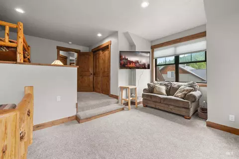 Bedroom - 1477 Dragonfly Loop, Mccall, ID 83638 photo 4 of 6