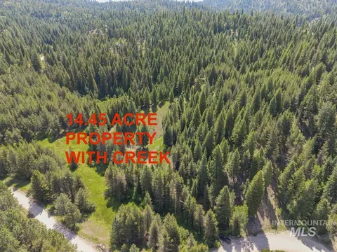 178 Tripod View Dr, Cascade, ID 83611