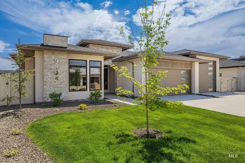 3495 W Golden Barrel St, Eagle, ID 83616