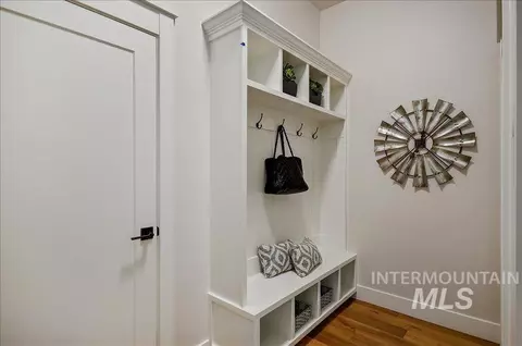 Entry Way - 5125 W May Jay Dr #CYPRESS, Eagle, ID 83616 photo 1 of 2