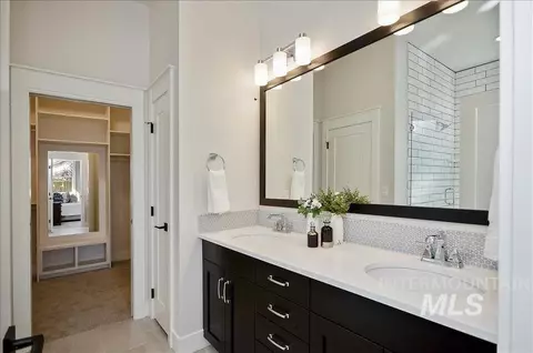 Bath - 5125 W May Jay Dr #CYPRESS, Eagle, ID 83616 photo 4 of 6