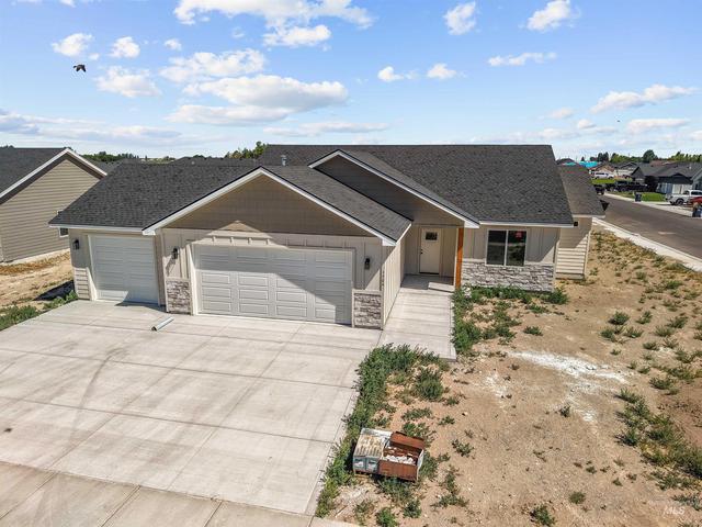 1504 Belle Dr, Rupert, ID 83350