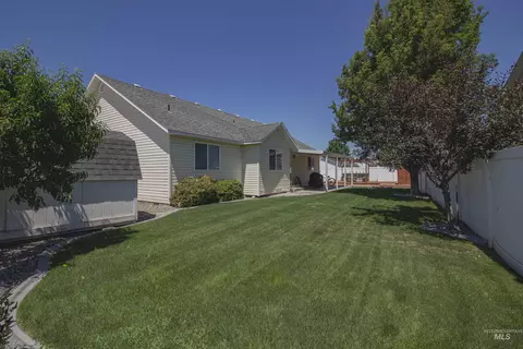 Exterior - 2480 W 9th St, Weiser, ID 83672 photo 3 of 12