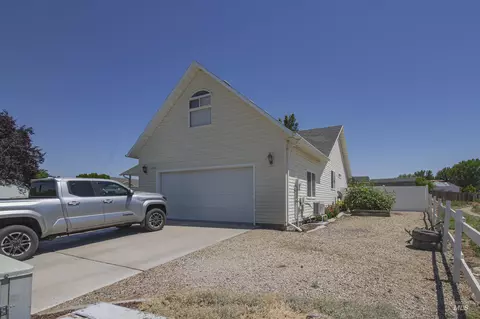 Exterior - 2480 W 9th St, Weiser, ID 83672 photo 7 of 12