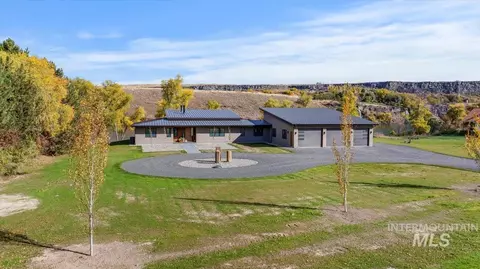 952 E 5204 N, Hagerman, ID 83332 photo 1