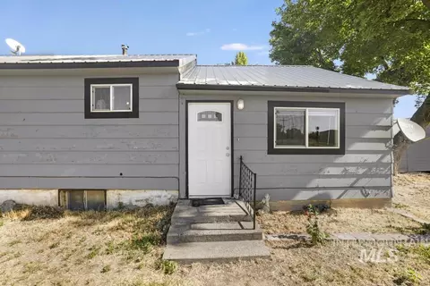 Other - 646 2nd Ave E, Wendell, ID 83355 photo 1 of 17