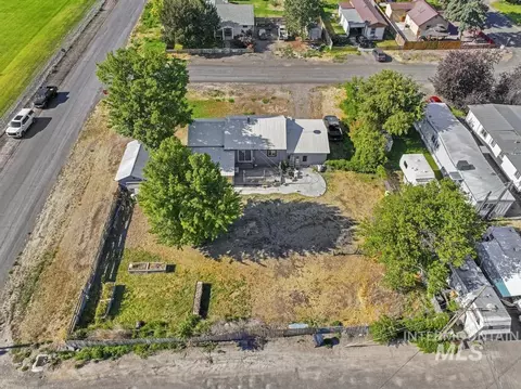 View/Area - 646 2nd Ave E, Wendell, ID 83355 photo 4 of 10