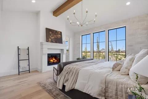 Bedroom - 4930 W Braveheart, Eagle, ID 83616 photo 2 of 4