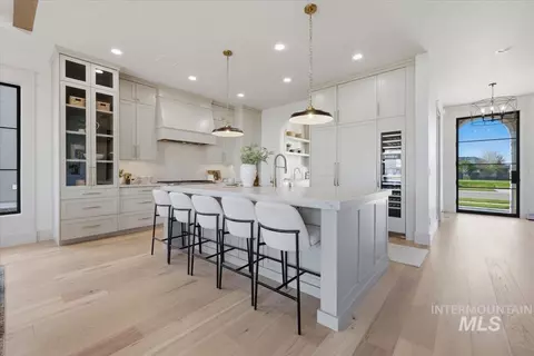 Kitchen - 4930 W Braveheart, Eagle, ID 83616 photo 2 of 5